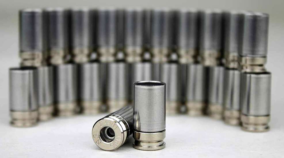 Cartridge casing brass shell hi-res stock photography and images