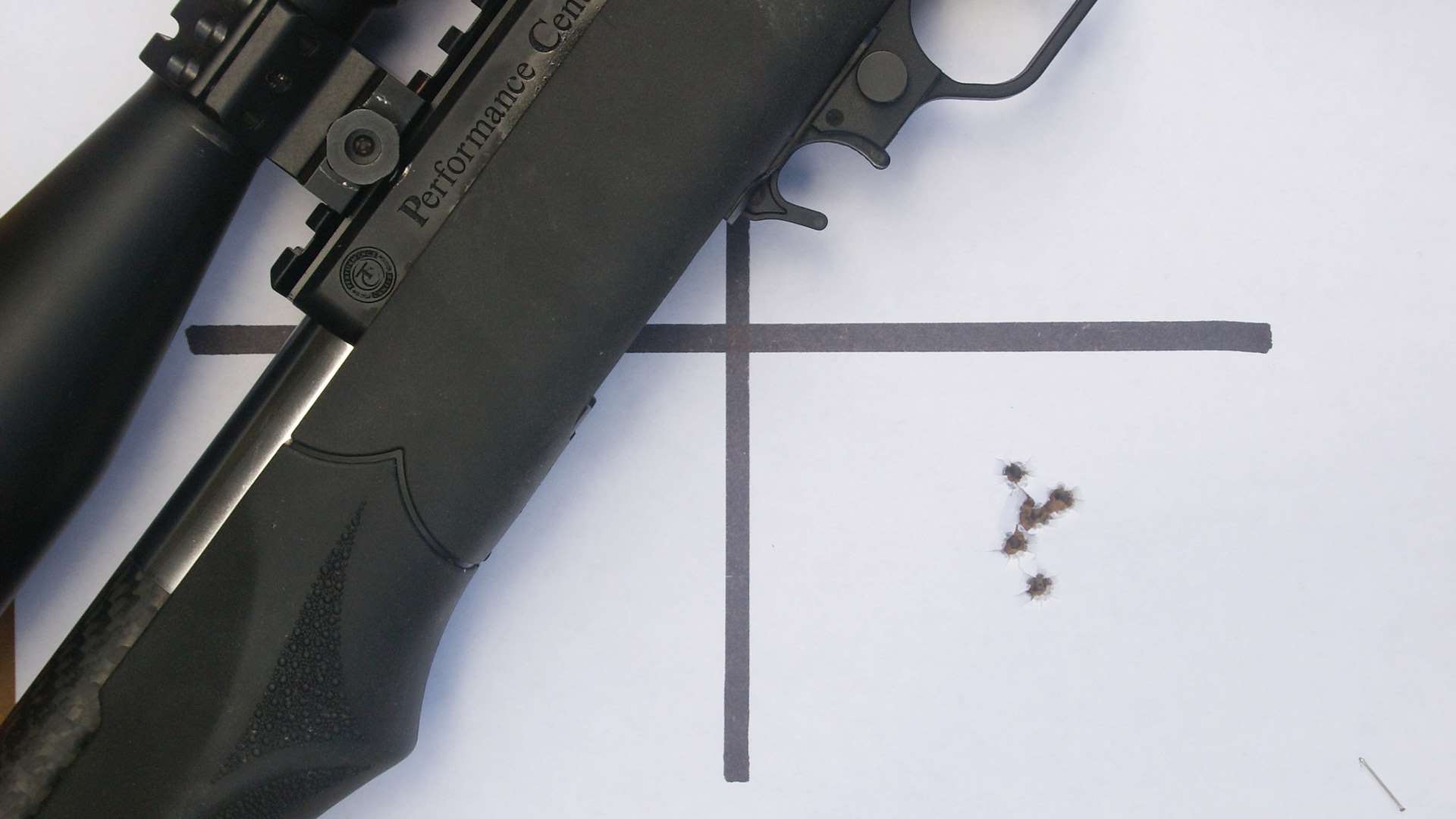 Keep rifle zero out of sight picture with crosshair target