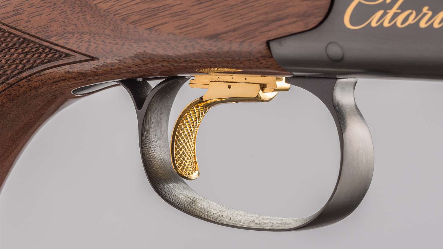 Browning Citori CXS Triple Trigger close-up view