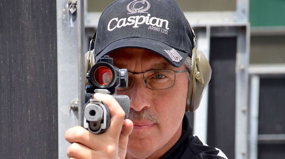 bruce-cloesup1.jpg