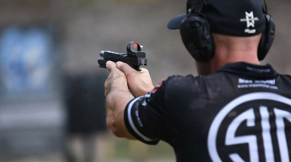 co-gunsandgear-1.jpg