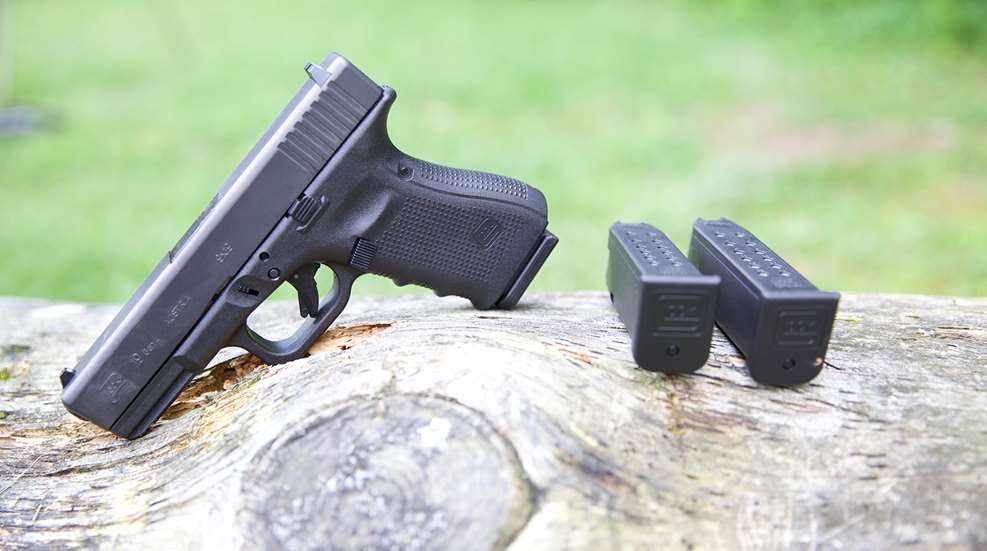 glock_19-b.jpg