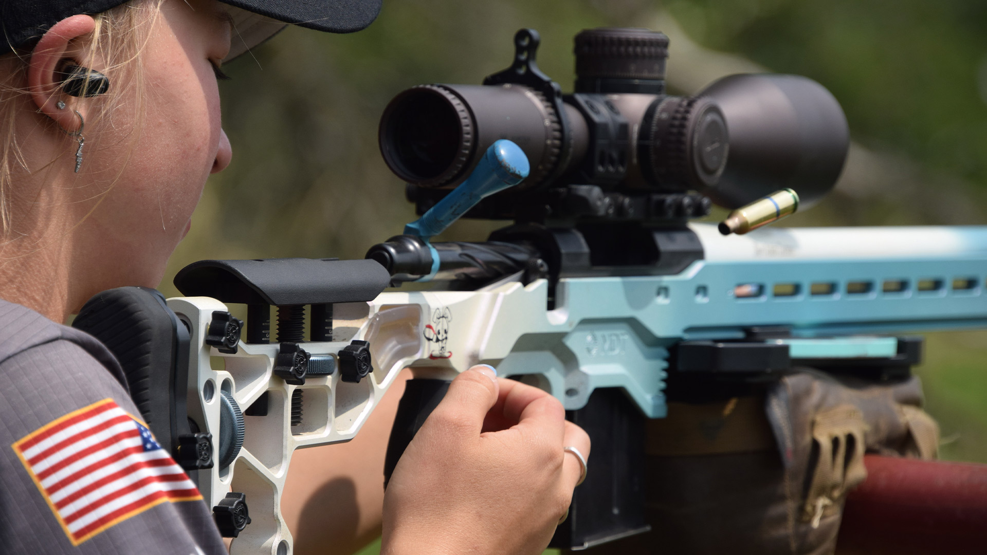 Allison Zane shooting her PRS rifle