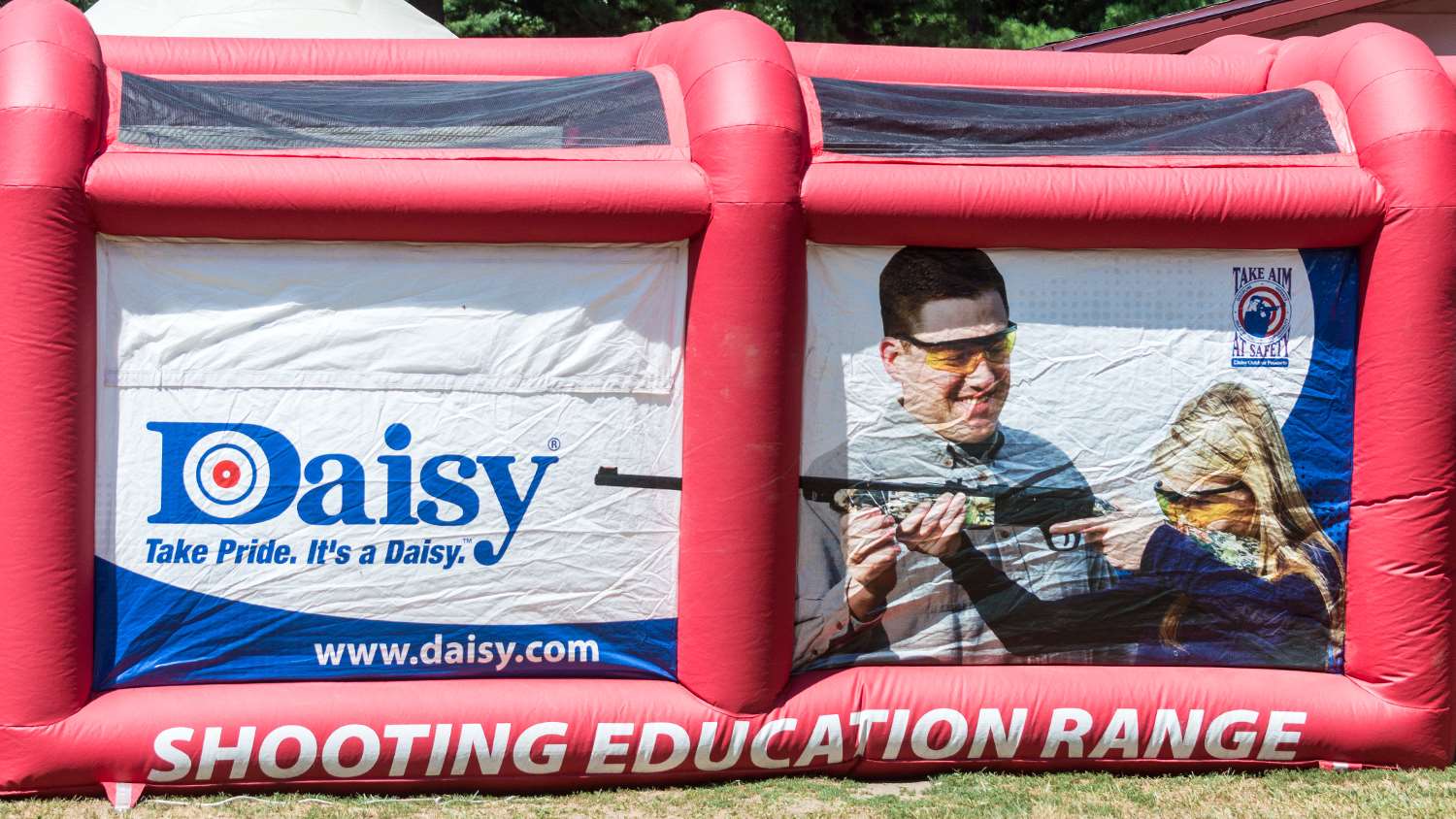 Daisy Outdoors Inflatable BB Gun range