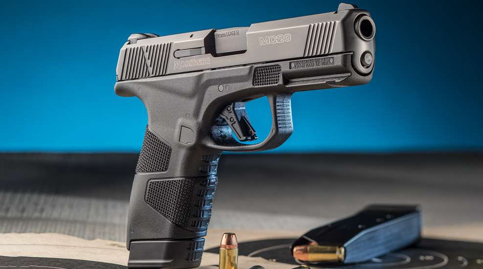 mossberg9mm_3.jpg