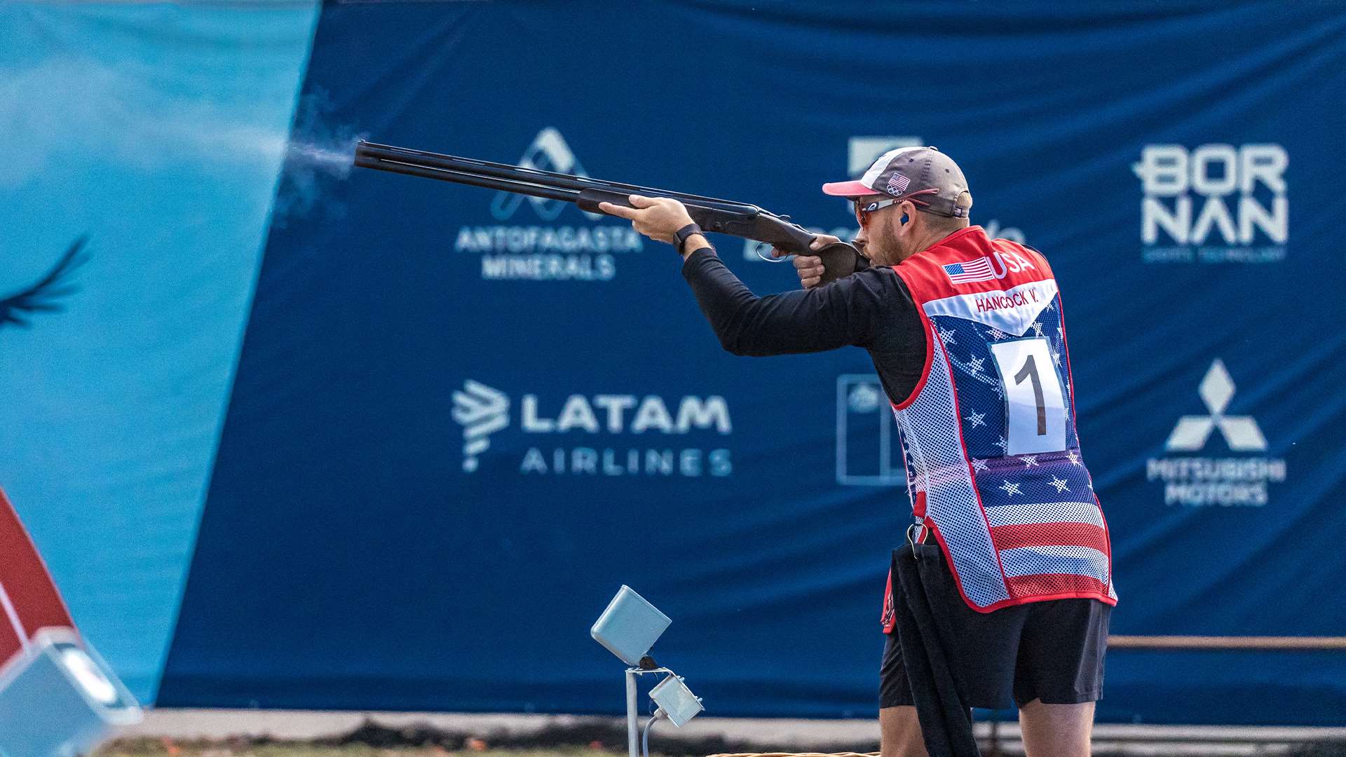 Vincent Hancock with Beretta shotgun