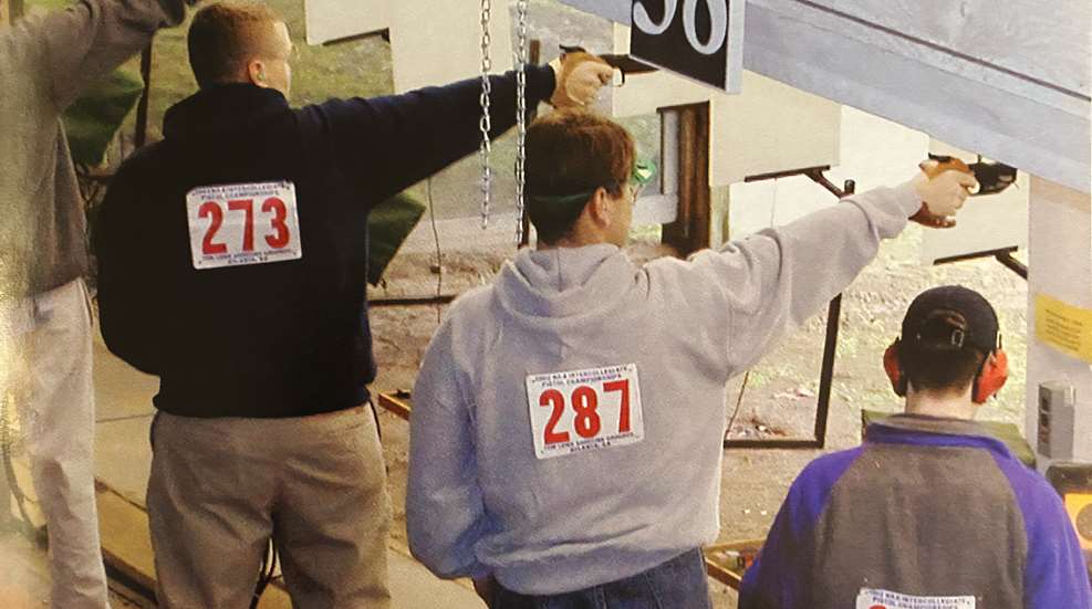 2002 NAVYMIDSHIPMEN Pistolcollegiate 2