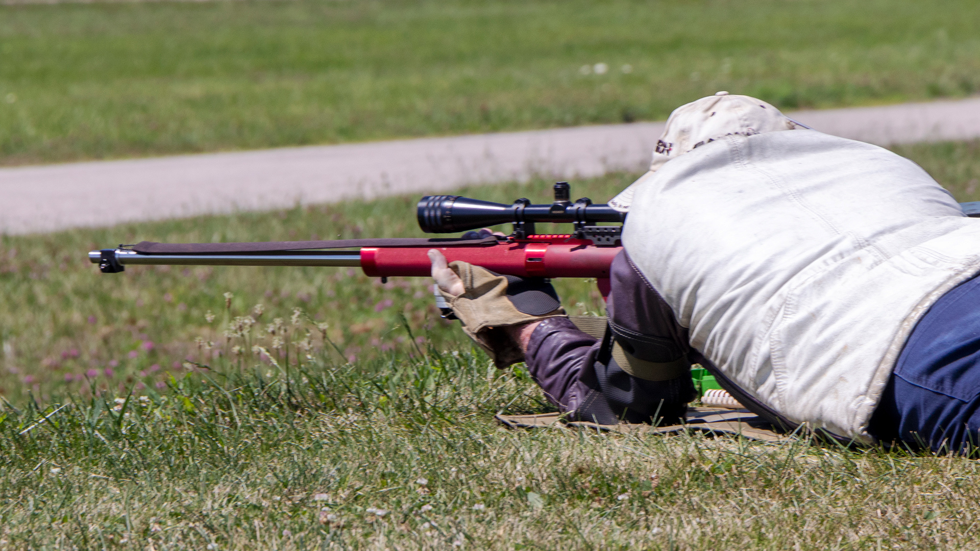 Mid-Range rifle competitor