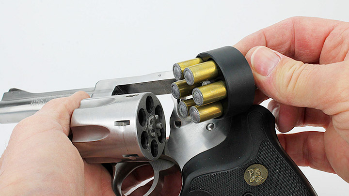 Wadcutter loads in a speedloader for a revolver