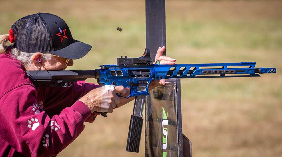 Oct2022 Lady3 Gun 2