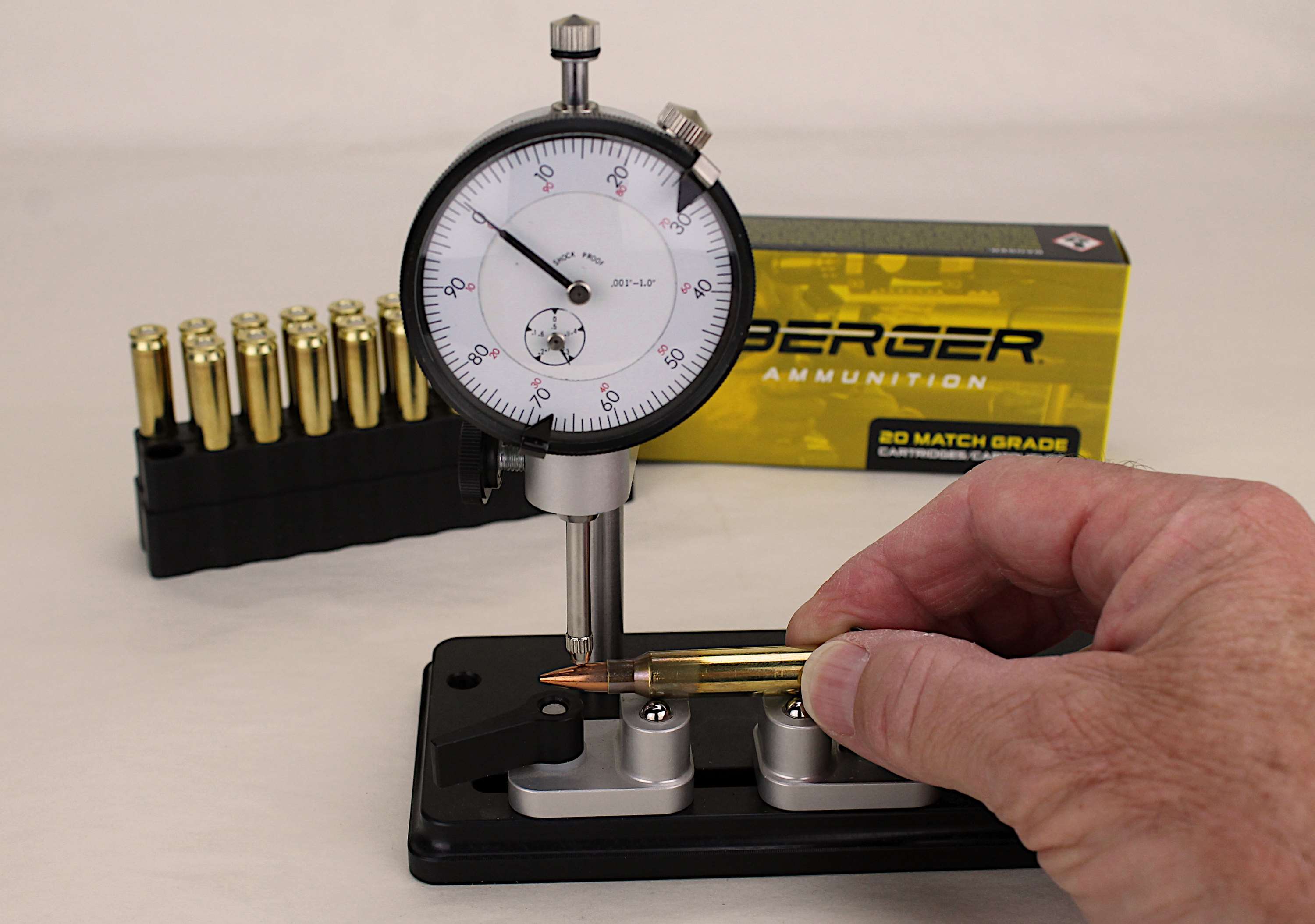 Measuring bullet runout with a Sinclair gauge