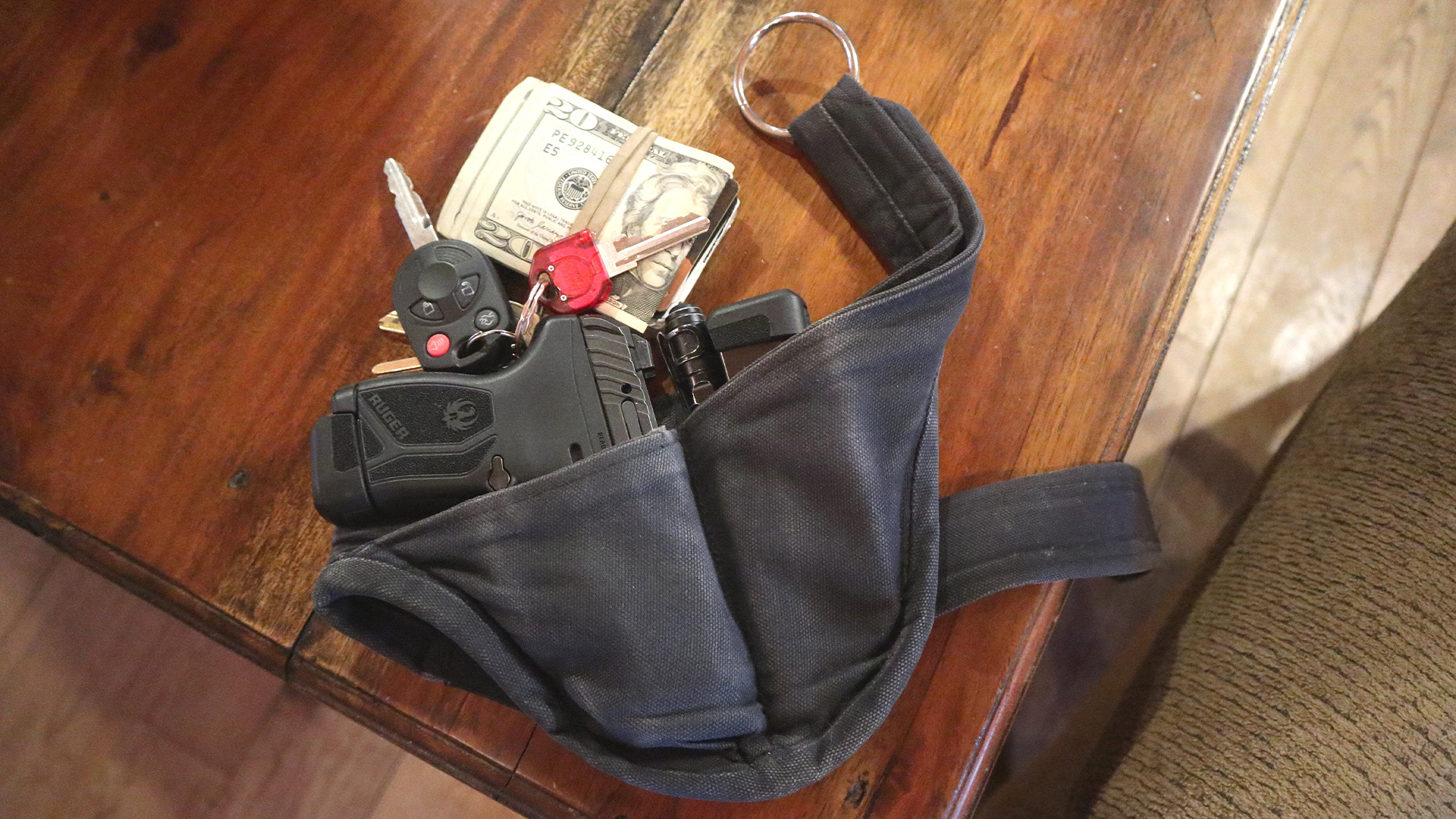 EDC gun carry method