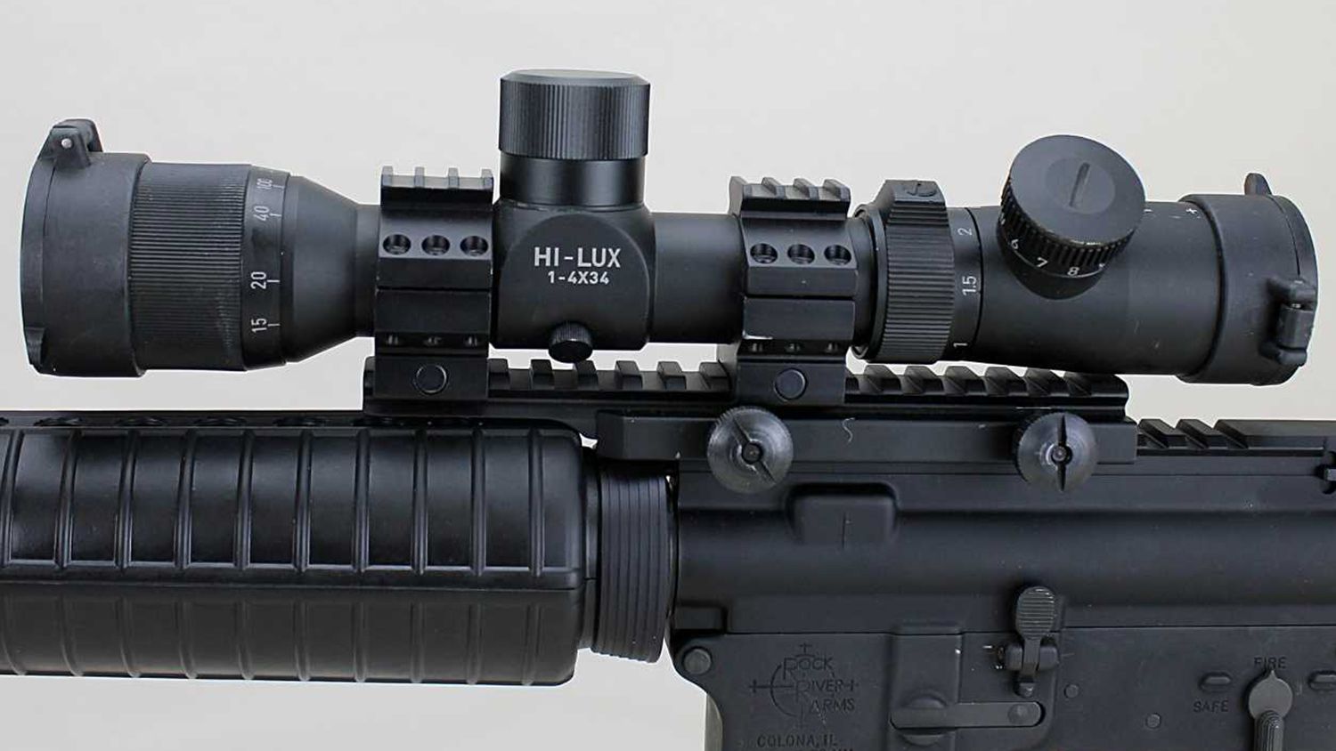 Hi-Lux XTC 1-4x34 mm scope