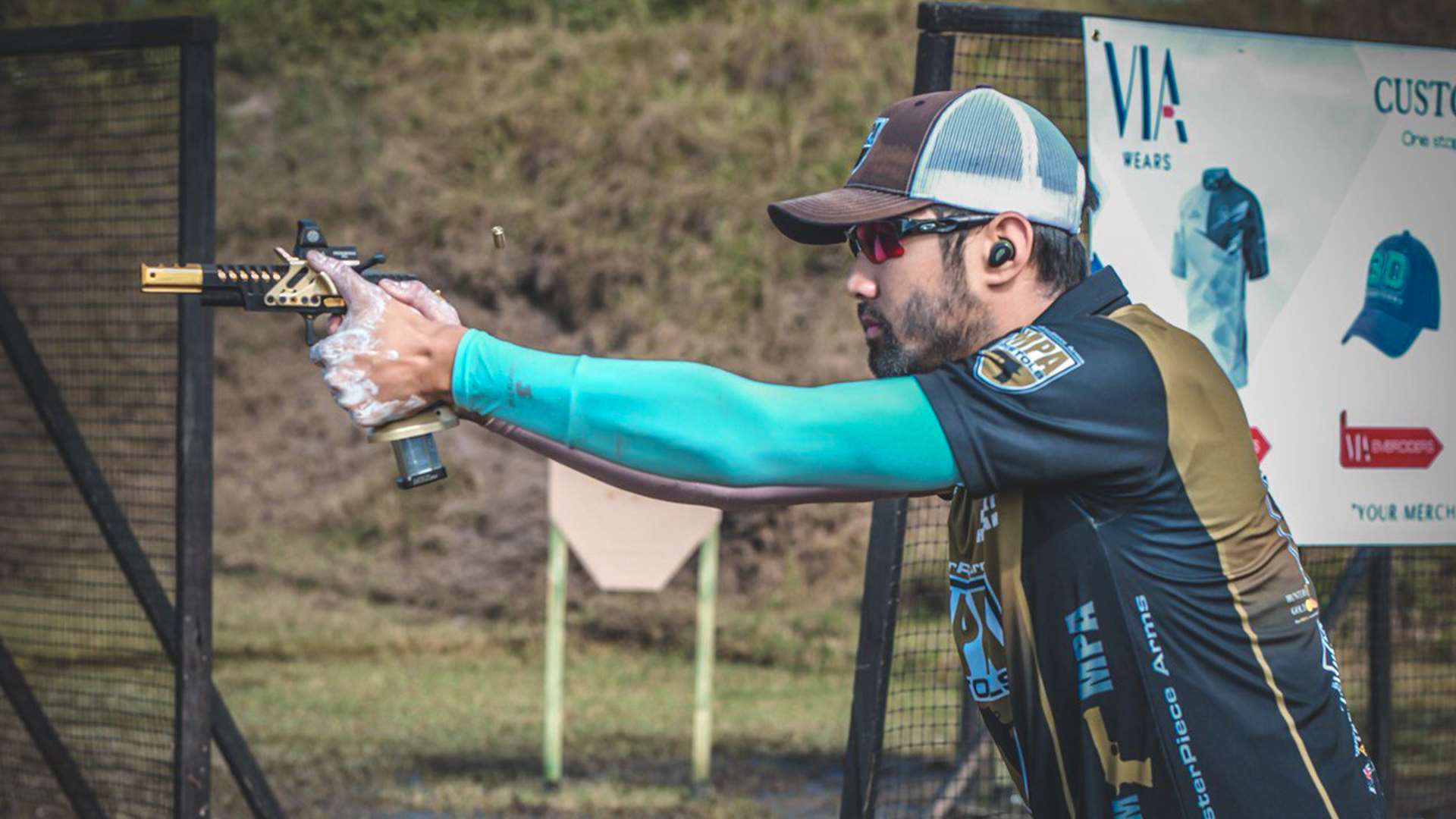 Mike Hwang shooting his MPA pistol