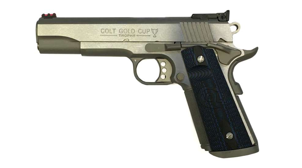 colt-goldcup-trophy1.jpg
