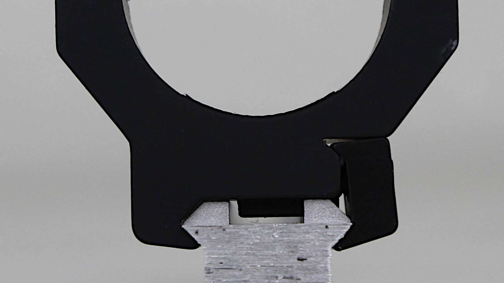 Picatinny scope ring