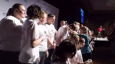 Wyandotte County 4-H receives their championship medals
