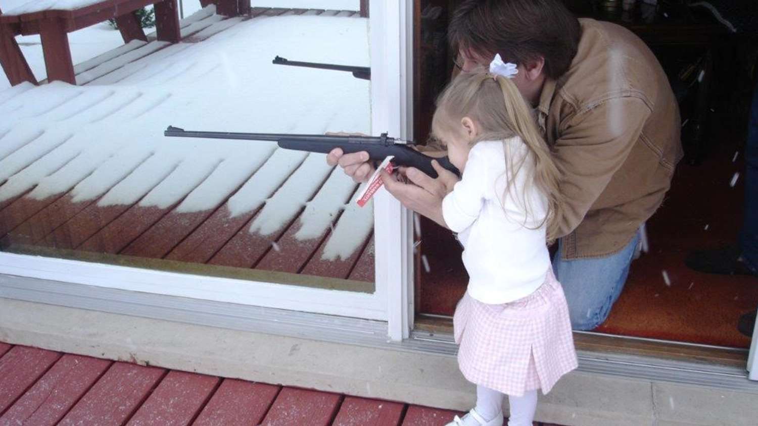 Sydnie with her dad as a youngster