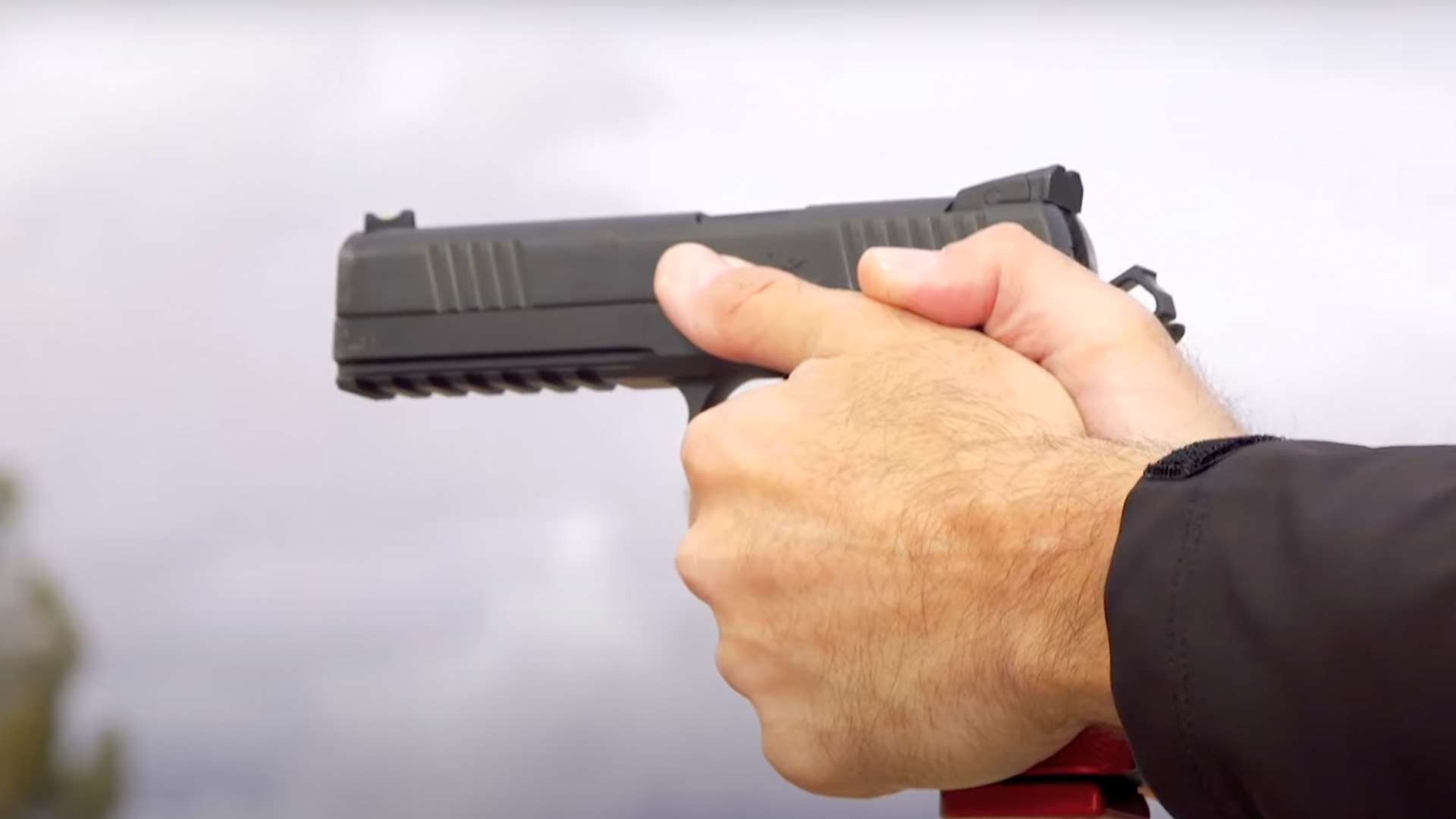 Shooting the Dan Wesson DWX pistol