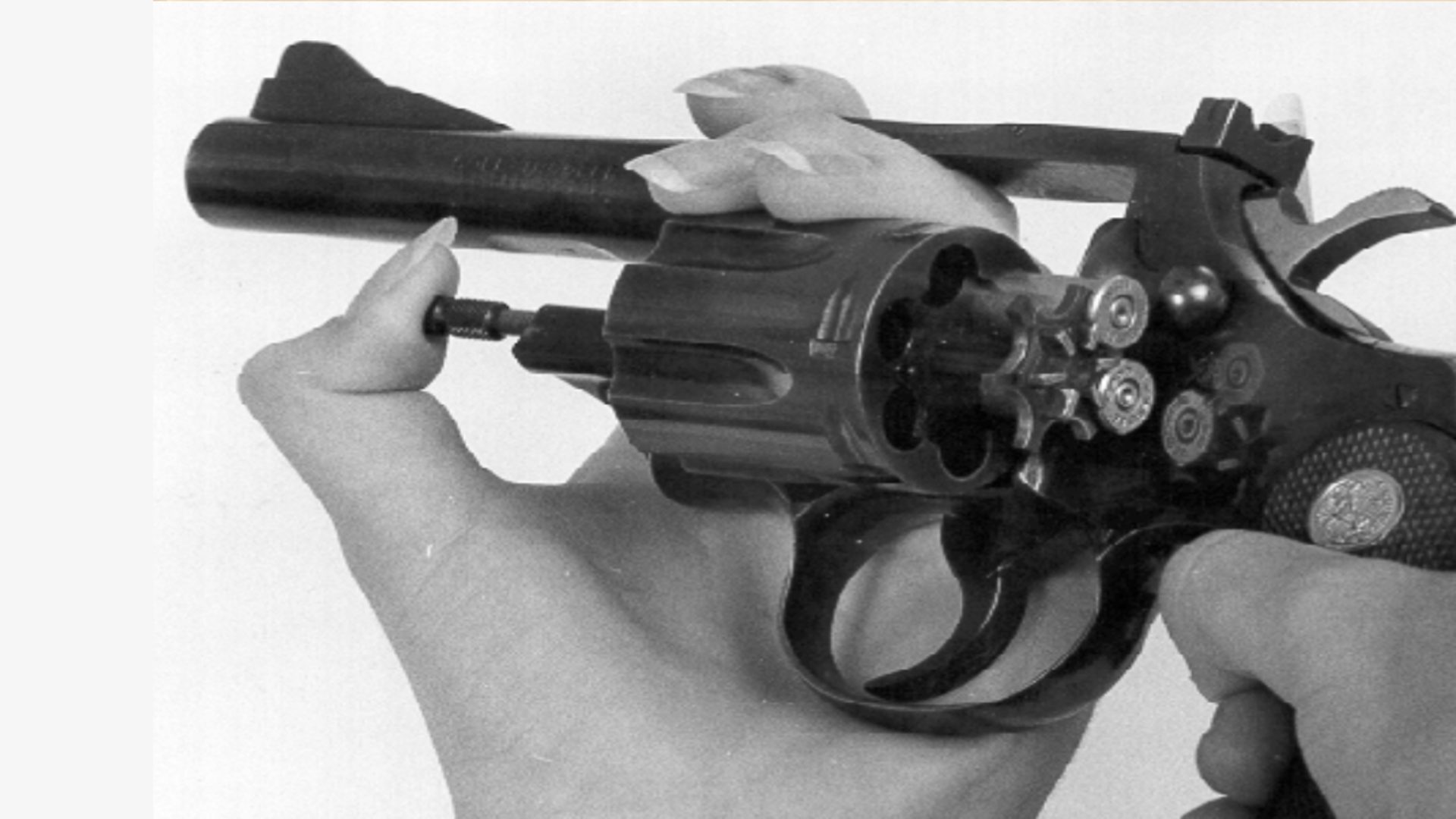 how to unload a revolver