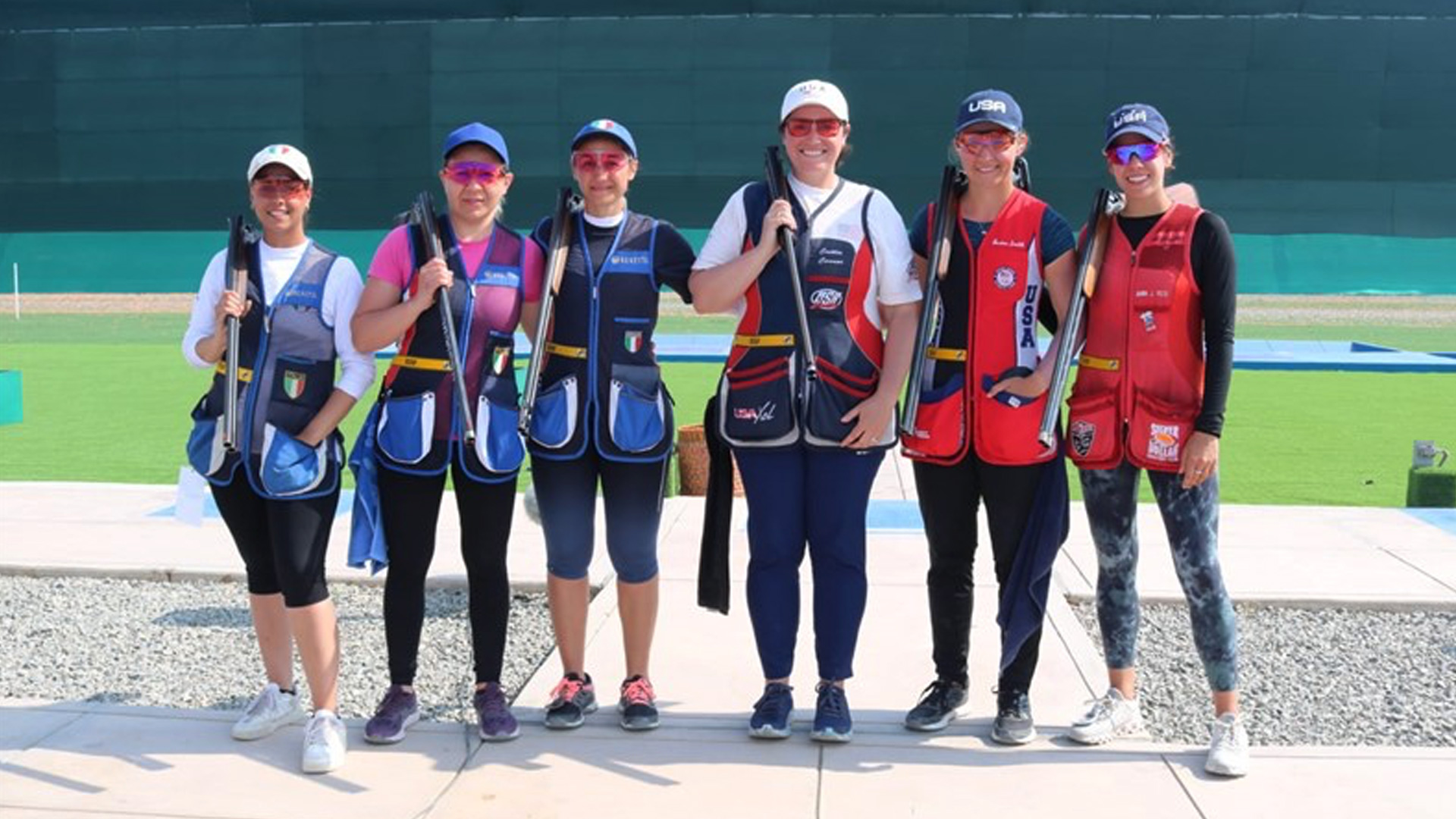 Women&#x27;s skeet competitors at 2022 Lima World Cup