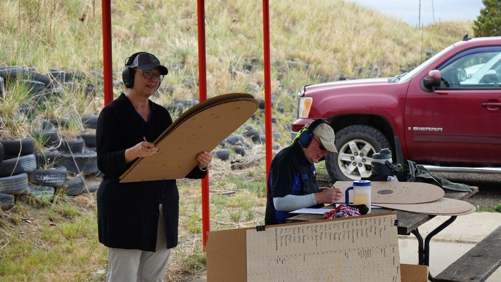 Scoring action pistol targets