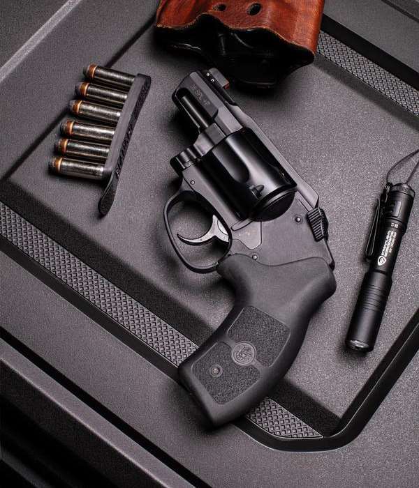 Improved grip ergonomics enhance control and shootability while maintaining a compact footprint for concealed carry