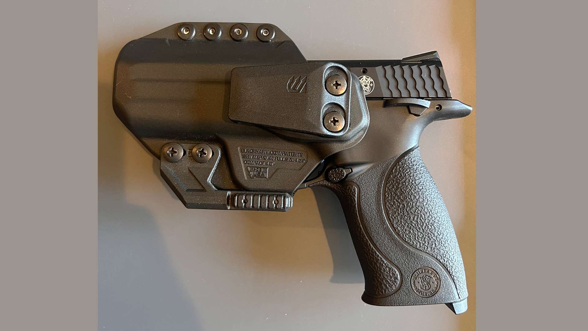 S&amp;W 22