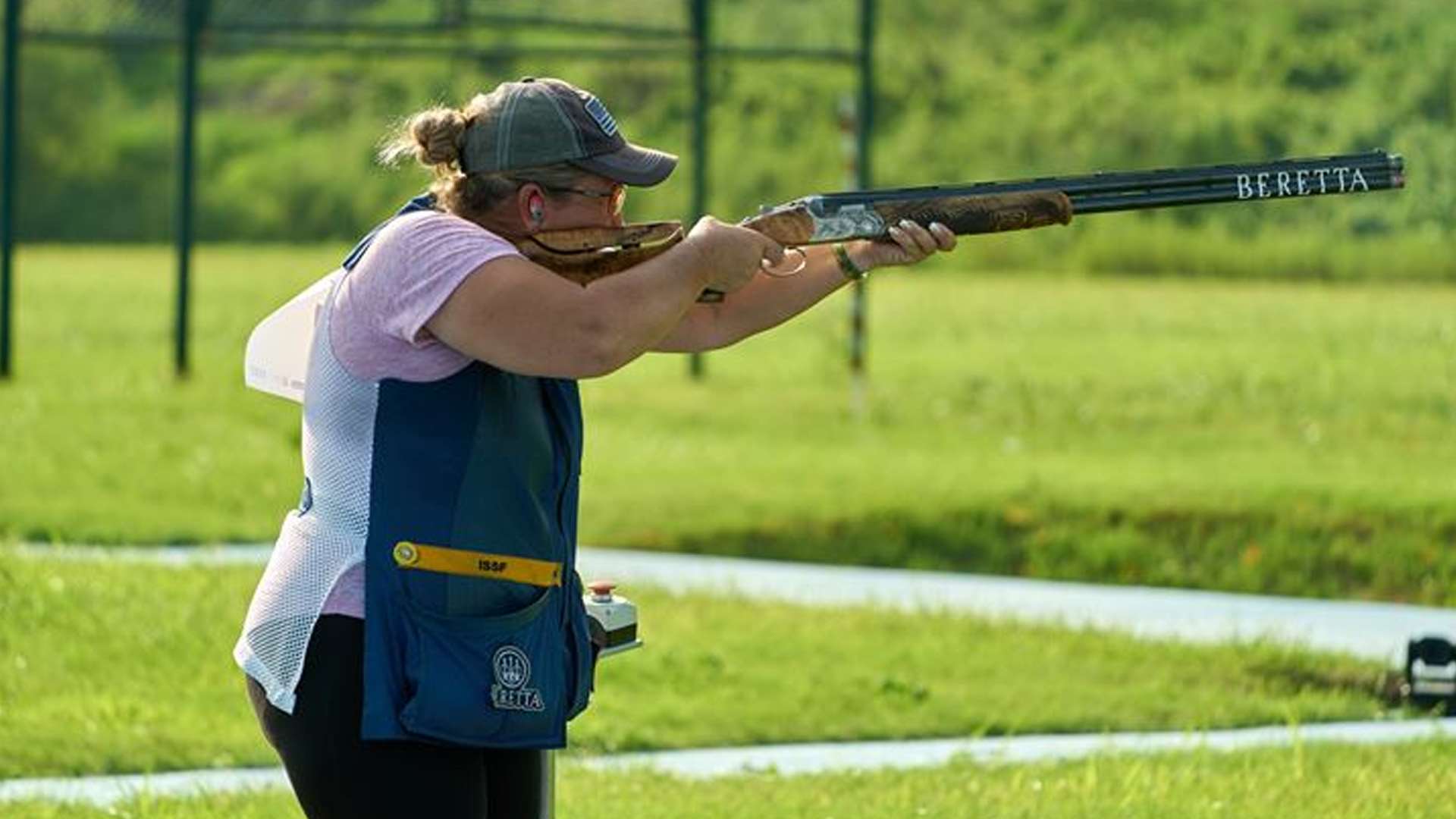 Kim Rhode shooting her Beretta DT11 over/under shotgun in China at ISSF World Cup